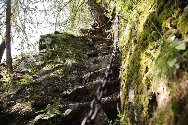 Meraner Höhenweg: Wanderung durch die 1.000 Stufen Schlucht