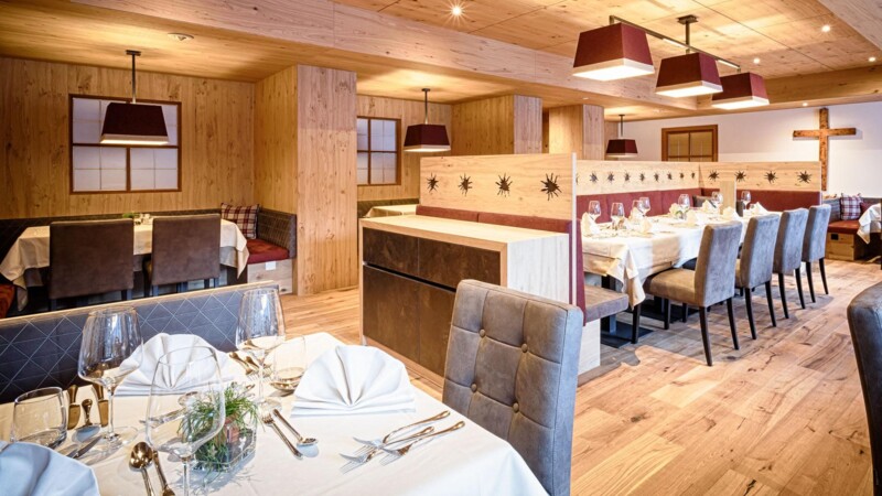 Hotel & Chalets Edelweiss