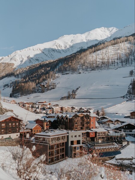 Tonzhaus Hotel & Pizzeria