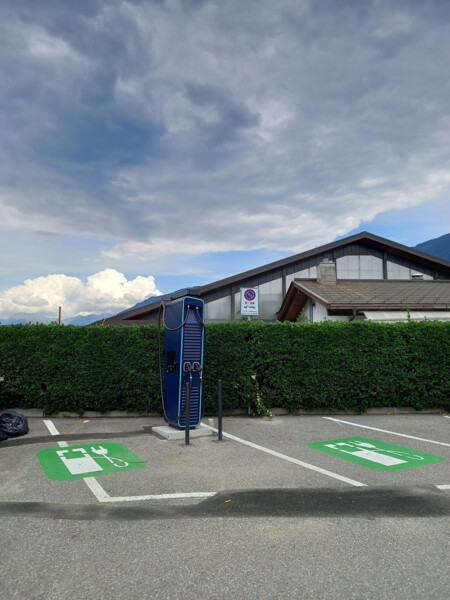 E-Ladestation Tenniscamp